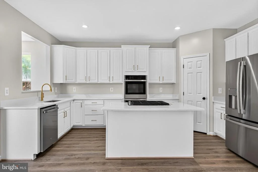 Photo of 8928 GARDEN GATE DRIVE
