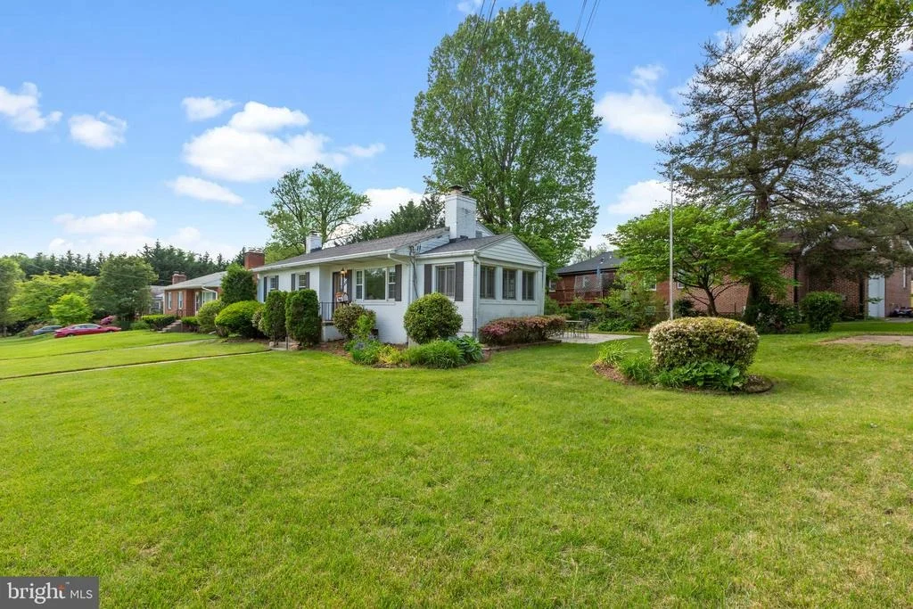 Photo of 1701 GLENKARNEY PLACE