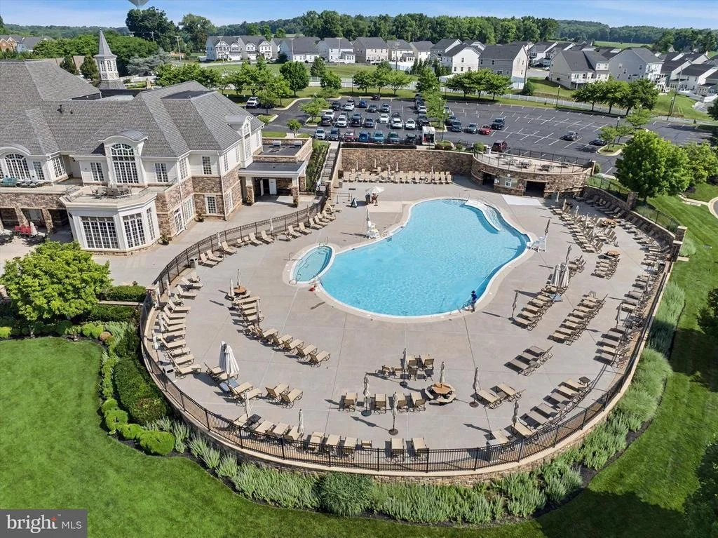 Photo of 314 GALLANT FOX DRIVE