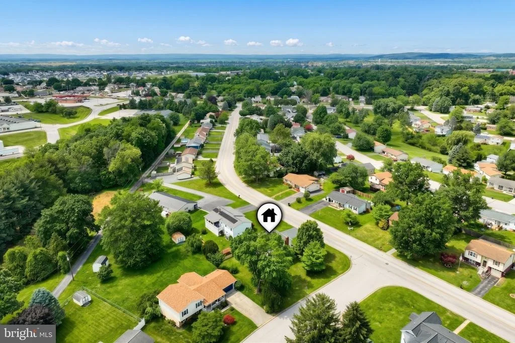 Photo of 27 COLONIAL DRIVE