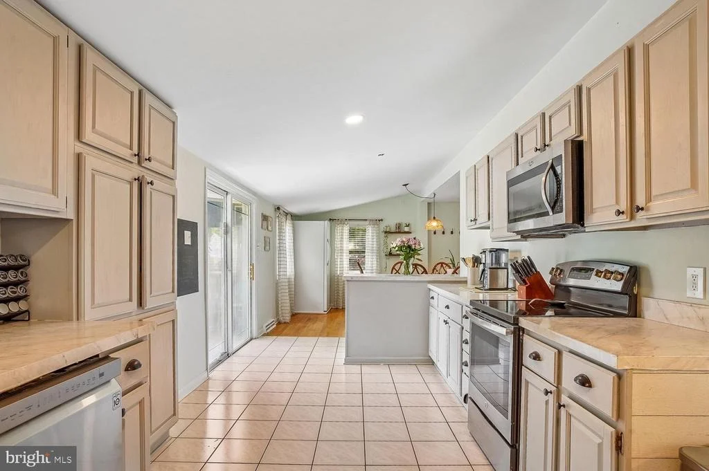 Photo of 1217 PINE AVENUE