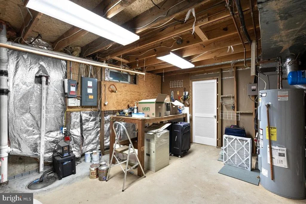 Photo of 17301 LAFAYETTE DRIVE
