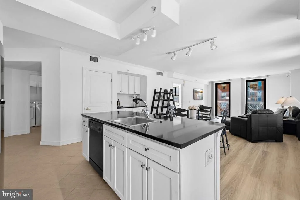Photo of Unit 614 at 616 E STREET NW