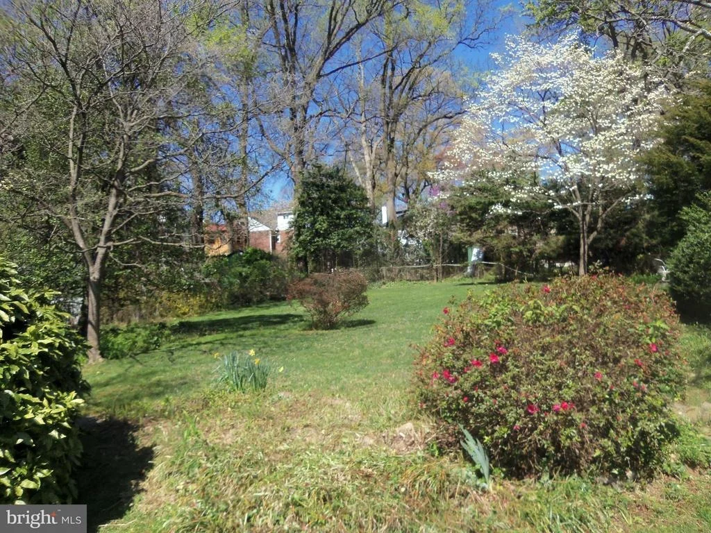 Photo of 10148 SUTHERLAND ROAD