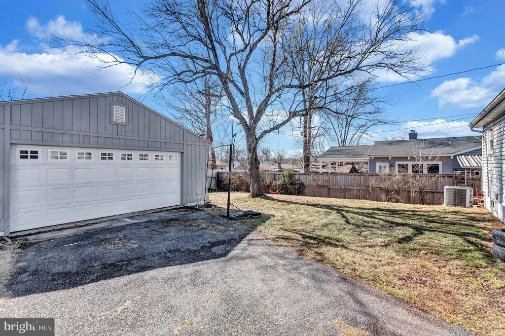 Photo of 362 OLD LINE AVENUE