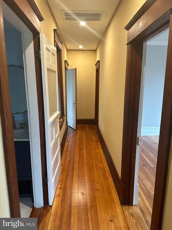 Photo of 107 POPLAR STREET