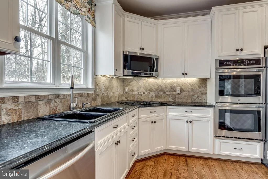 Photo of 7872 SLY FOX LANE