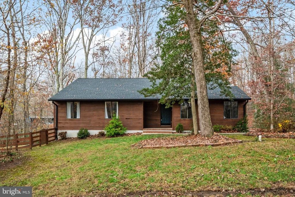 Photo of 2602 LE COMPTE LANE
