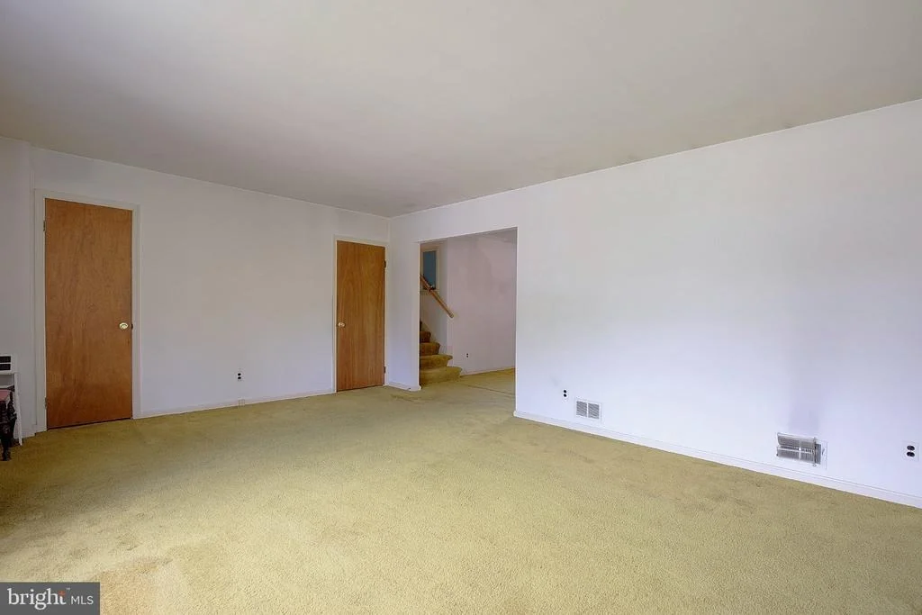 Photo of 5907 BEDFORD LANE