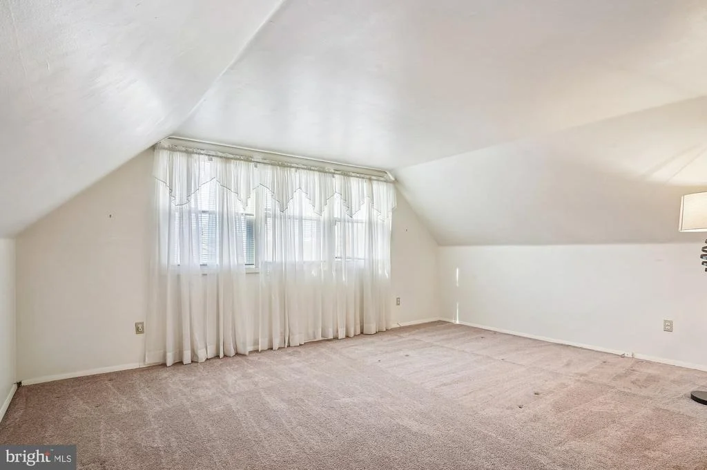 Photo of 16005 PENNANT LANE