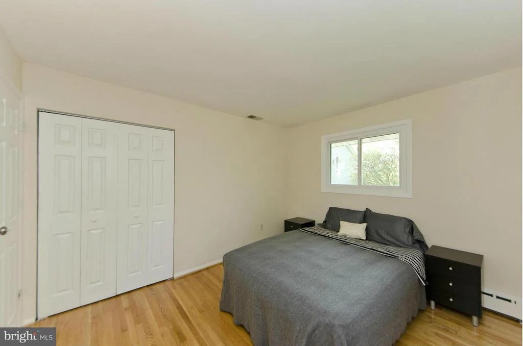 Photo of 6631 IVY HILL DRIVE