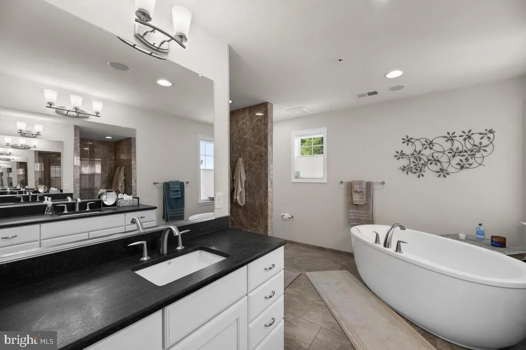 Photo of 1162 OAK VIEW DRIVE