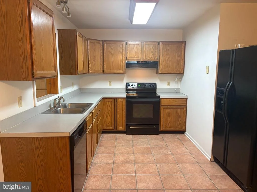 Photo of 207 THRASHER WAY