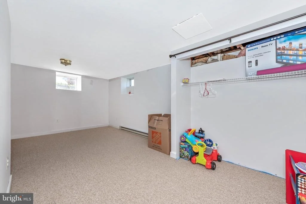 Photo of 6102 DOVER STREET