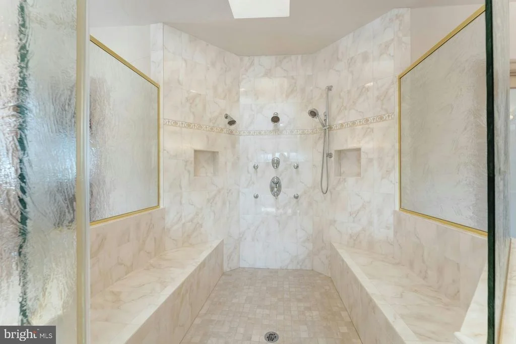 Photo of 40436 BEACON HILL DRIVE