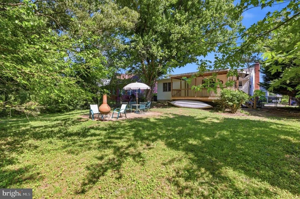Photo of 735 WARREN DRIVE