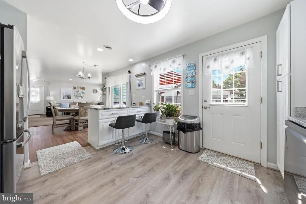 Photo of 5679 BARBERRY COURT