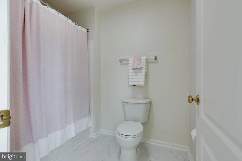 Photo of 8101 GLEN ARBOR DRIVE