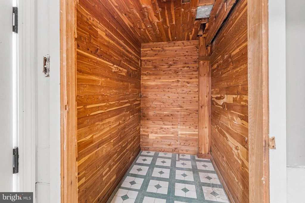 Photo of 600 MAPLE