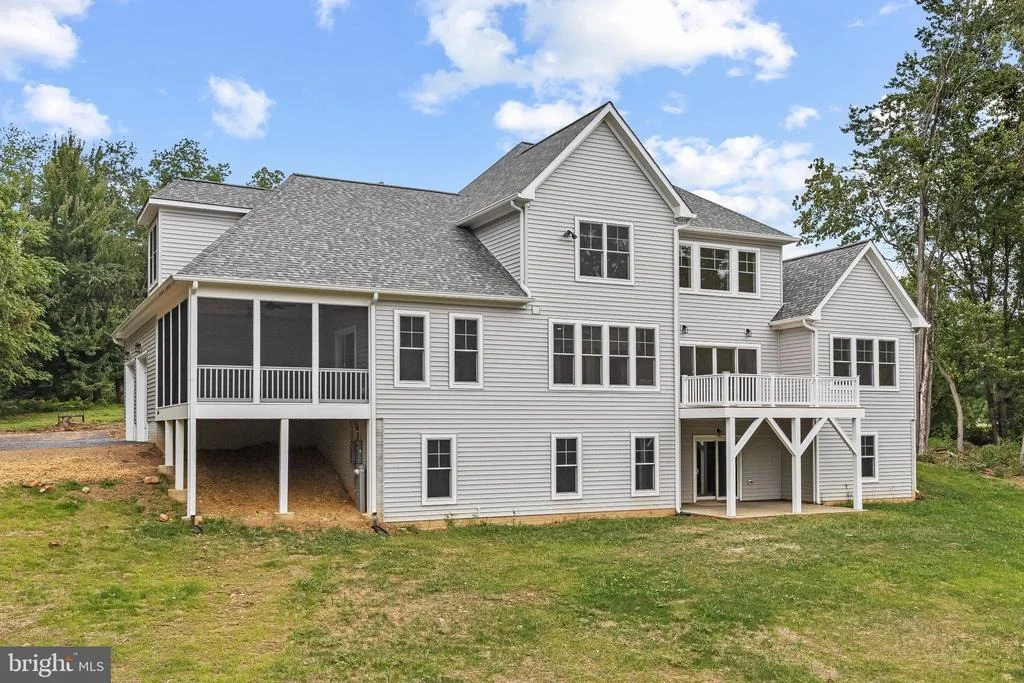 Photo of 2624 BACHMAN ROAD