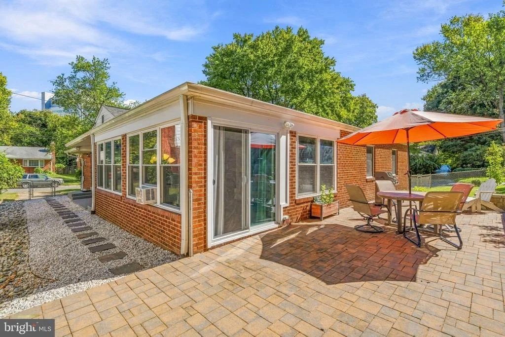 Photo of 1600 FLORA LANE