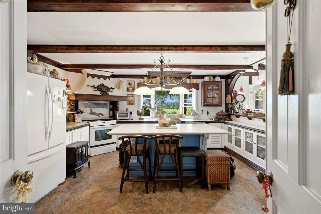 Photo of 491 VIEWTOWN ROAD
