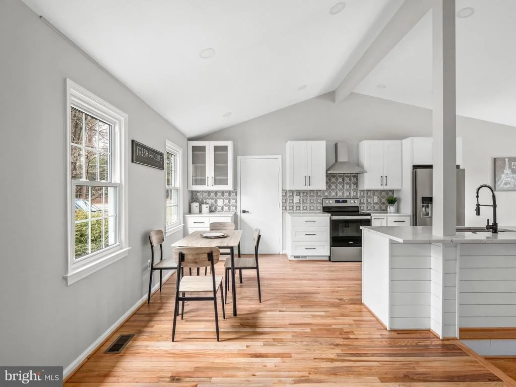 Photo of 4208 BRIARS ROAD