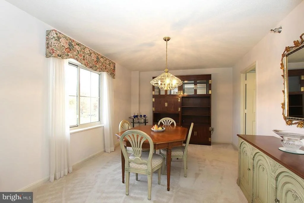 Photo of Unit 304 at 14800 PENNFIELD CIRCLE