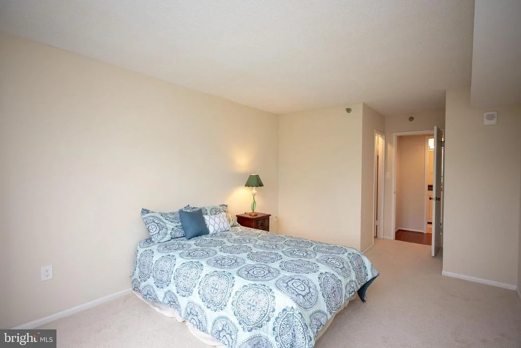 Photo of Unit 3625 at 15115 INTERLACHEN DRIVE
