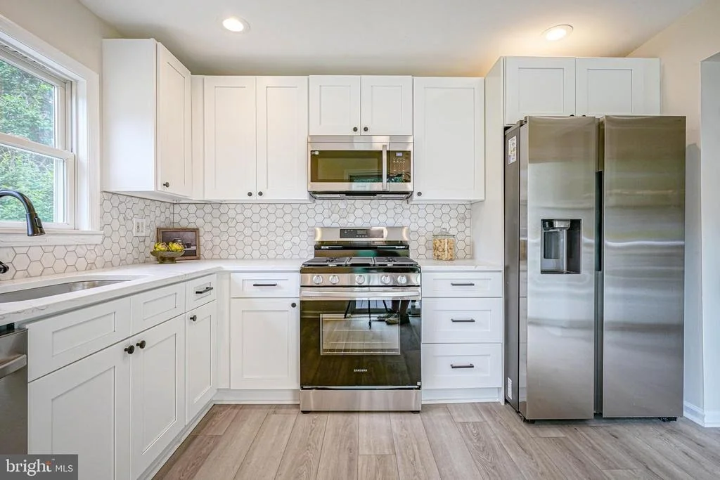 Photo of 299 HICKSTOWN ROAD