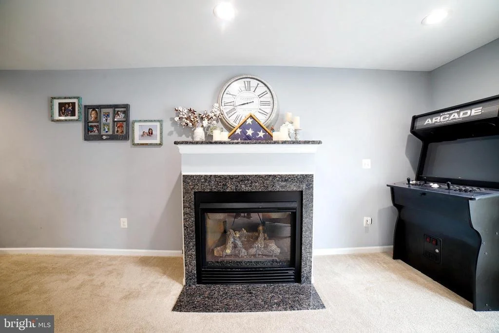 Photo of 833 SELBY BOULEVARD