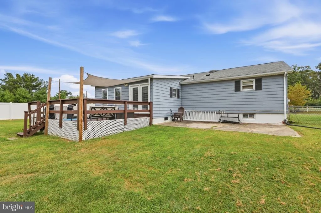 Photo of 989 BOUNDARY ROAD