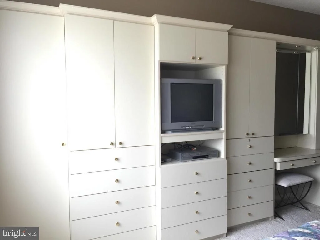 Photo of Unit 708 at 3200 LEISURE WORLD BOULEVARD