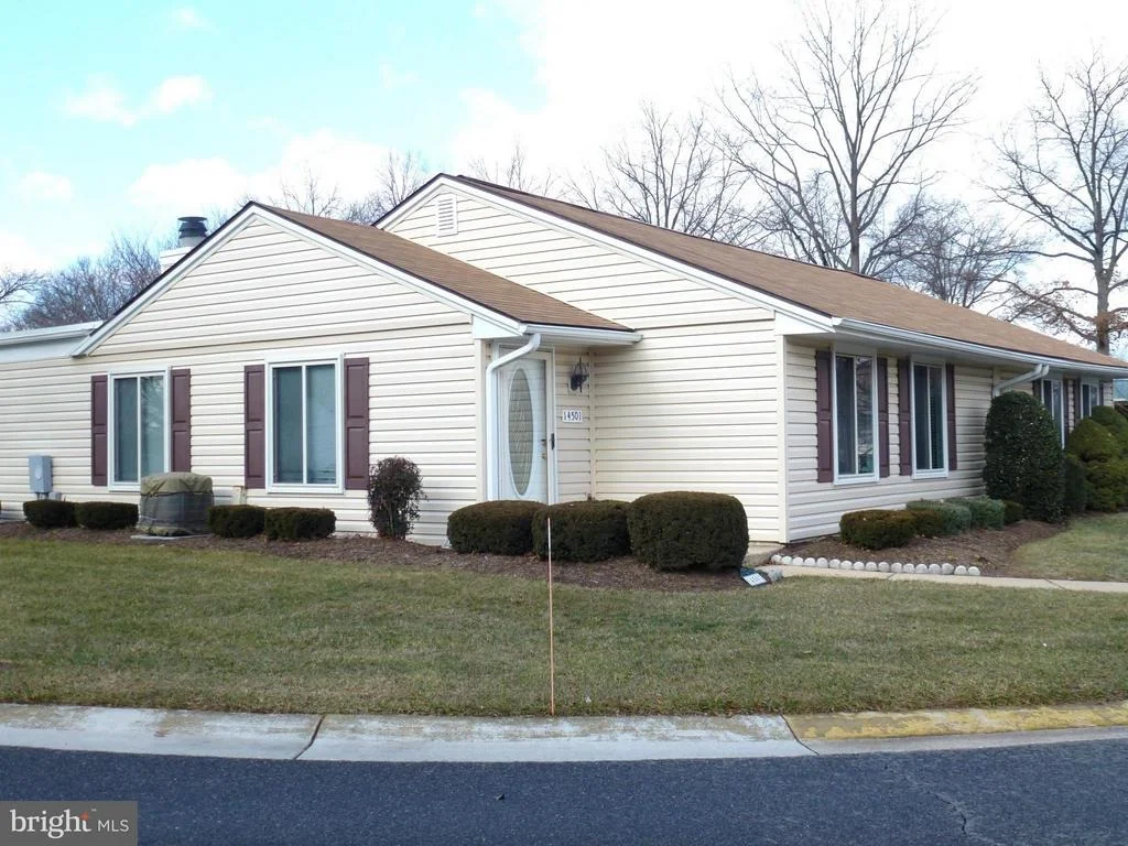 Photo of Unit 161B at 14501 KELMSCOT DRIVE