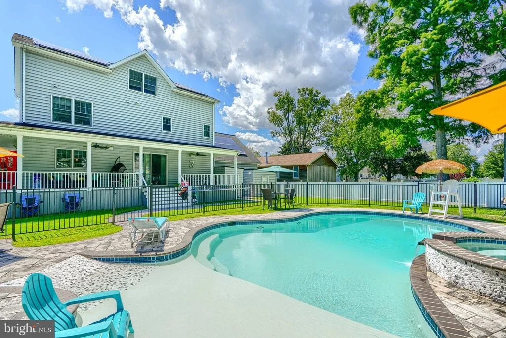 Photo of 7418 CHESAPEAKE ROAD