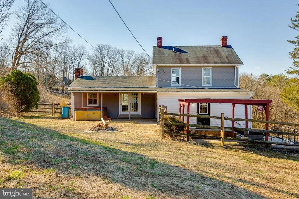 Photo of 5431 HINES ROAD