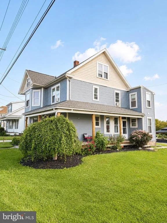 Photo of 716 HANOVER PIKE