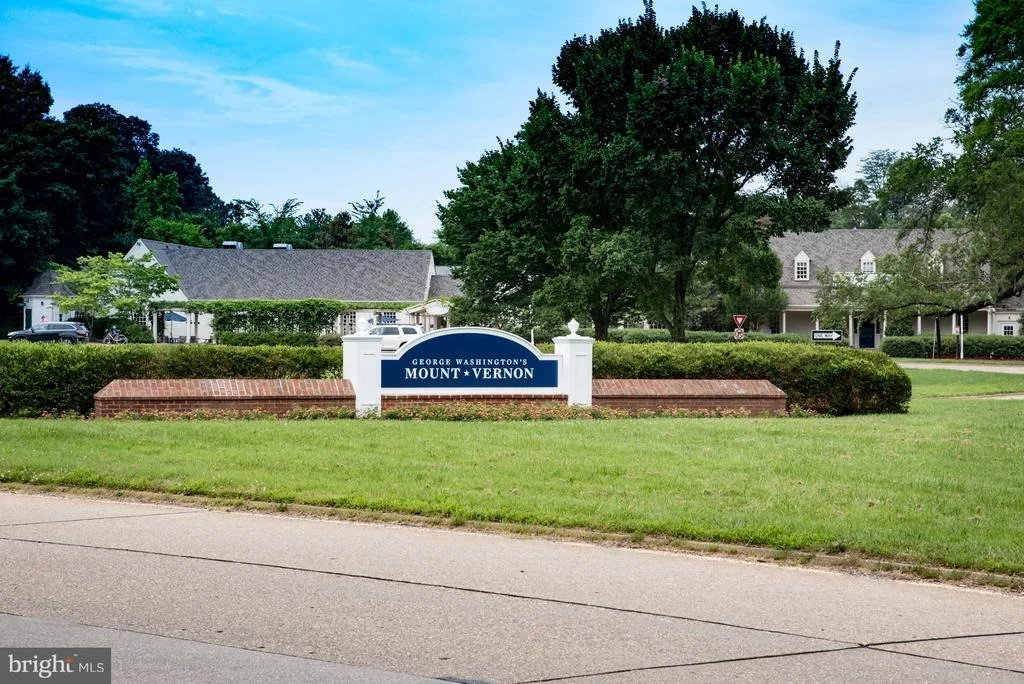 Photo of 1308 WAKE FOREST DRIVE