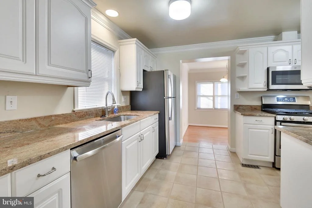 Photo of 5326 YORKTOWN BOULEVARD