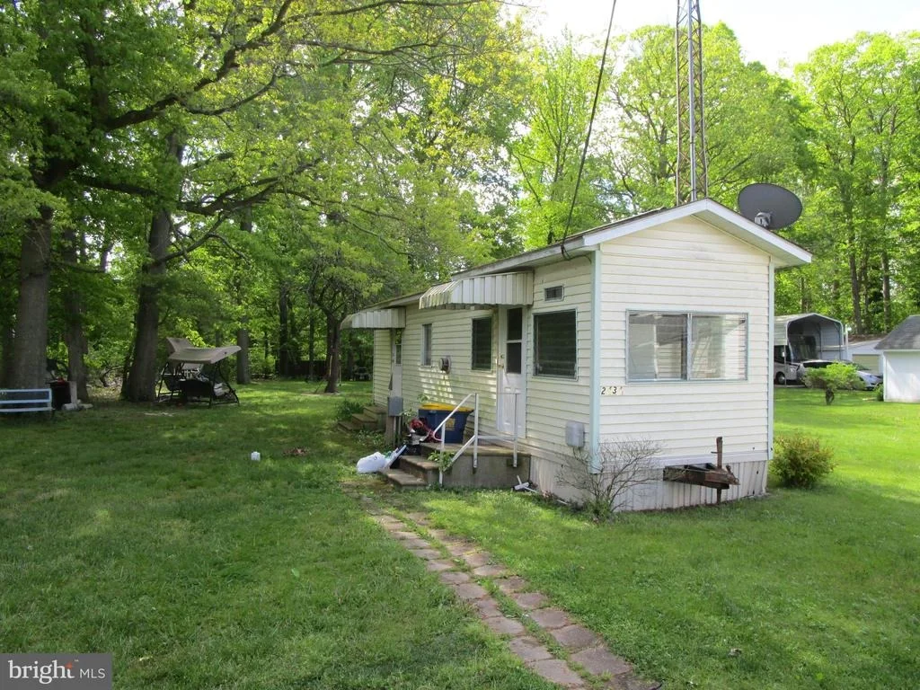 Photo of 2434 WHITE OAK