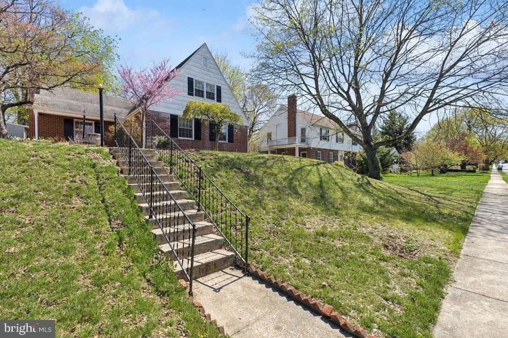 Photo of 1430 HAMILTON BOULEVARD
