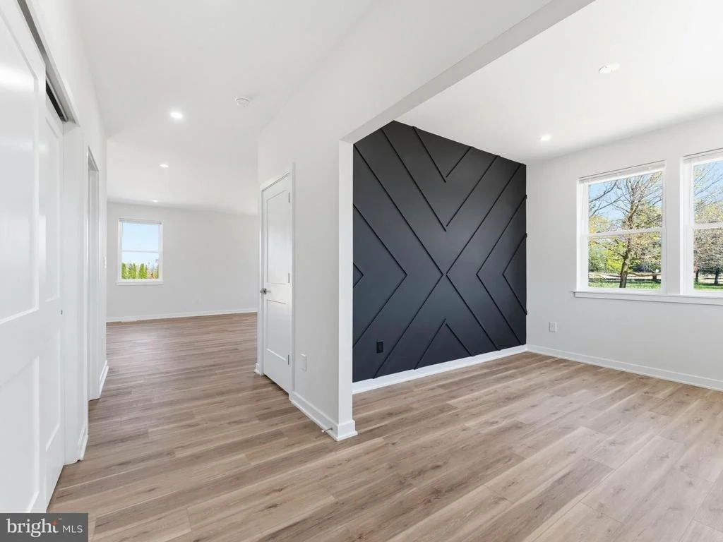 Photo of 401 OLD FORKS ROAD