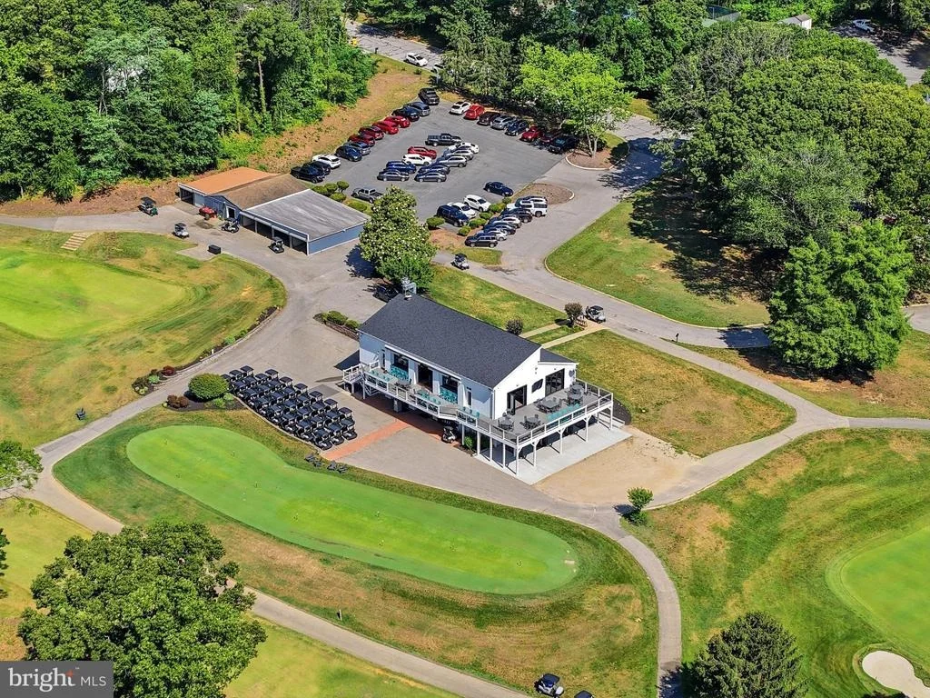 Photo of 636 BAY GREEN DRIVE