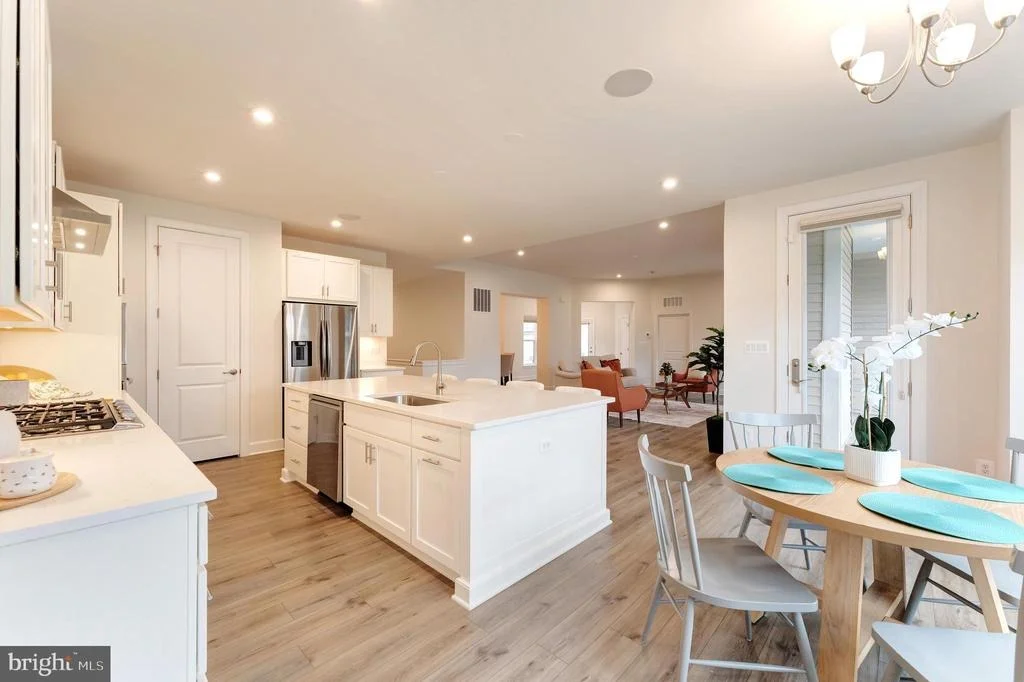 Photo of 43044 GREELEY SQUARE