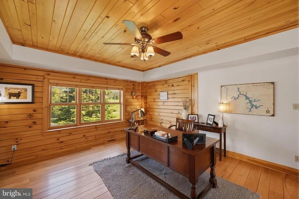 Photo of 282 LAKEFRONT LINKS DRIVE