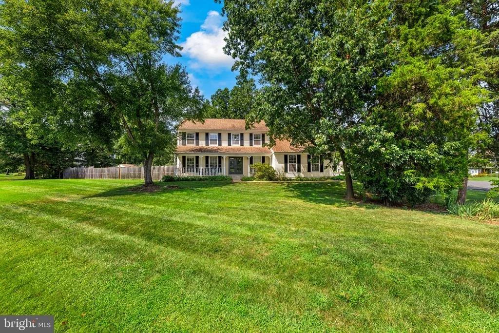 Photo of 6520 WHITE POST ROAD