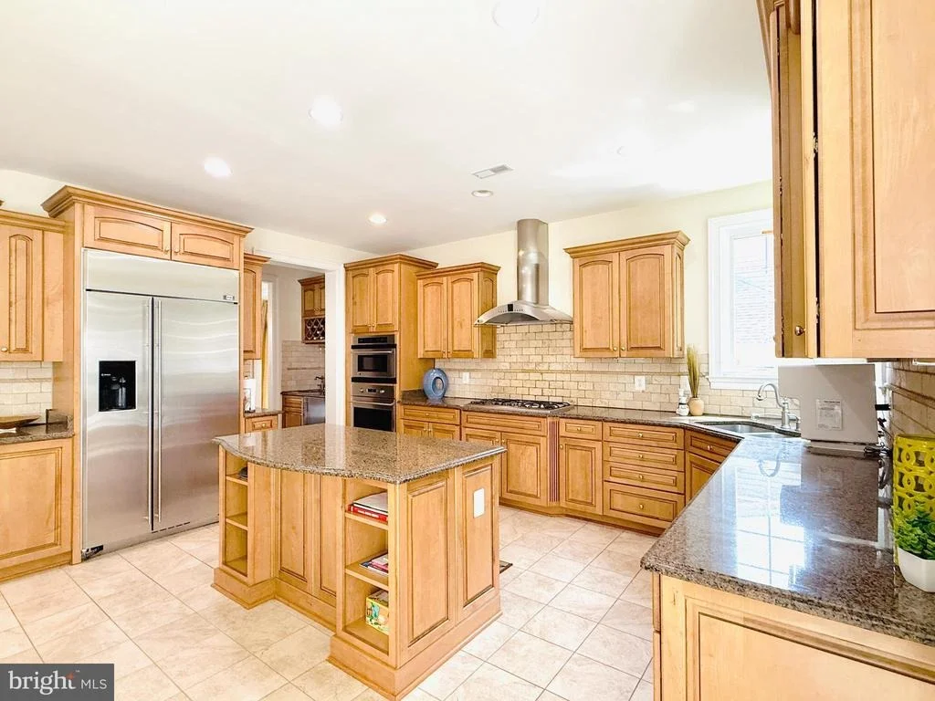 Photo of 7532 RED HILL DRIVE