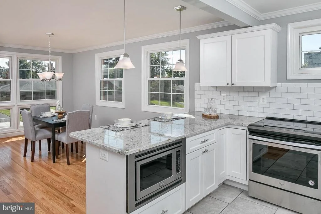 Photo of 1305 HEATHER HILL ROAD