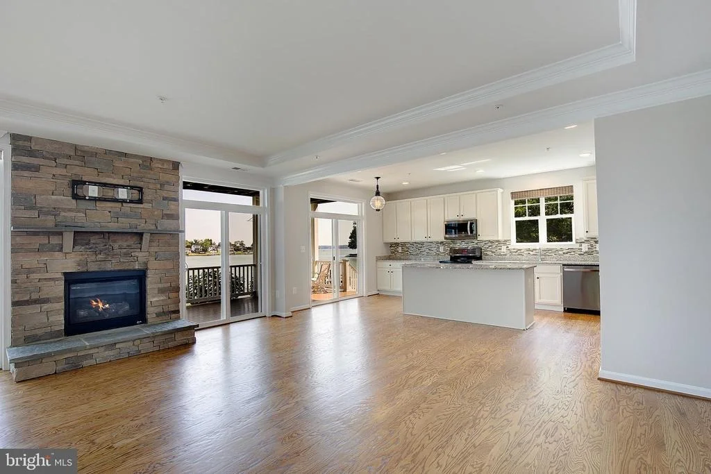 Photo of 3956 HONEYSUCKLE DRIVE