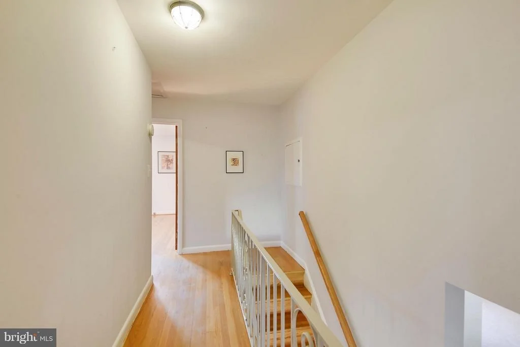 Photo of 9517 FLOWER AVENUE
